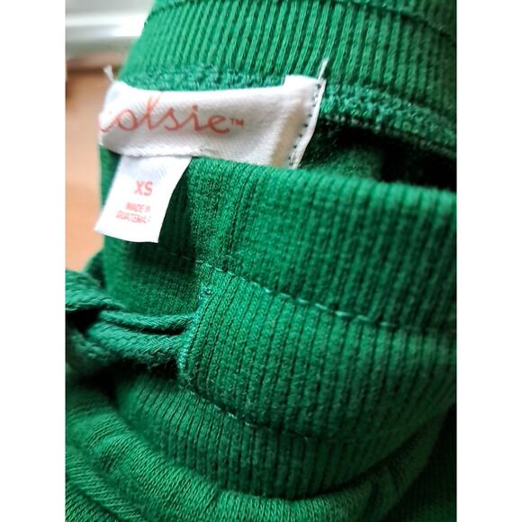 Colsie Womens 2 Piece Green pajamas Sweatshirt And Shorts Size XS - Picture 7 of 9